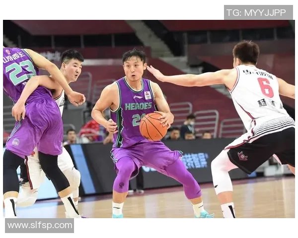 深圳篮球队心理素质深度对比分析与提升策略探讨 深圳篮球队心理素质深度对比分析与提升策略探讨