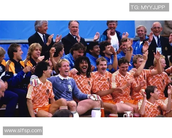 荷兰90后足球明星崛起之路与未来发展展望