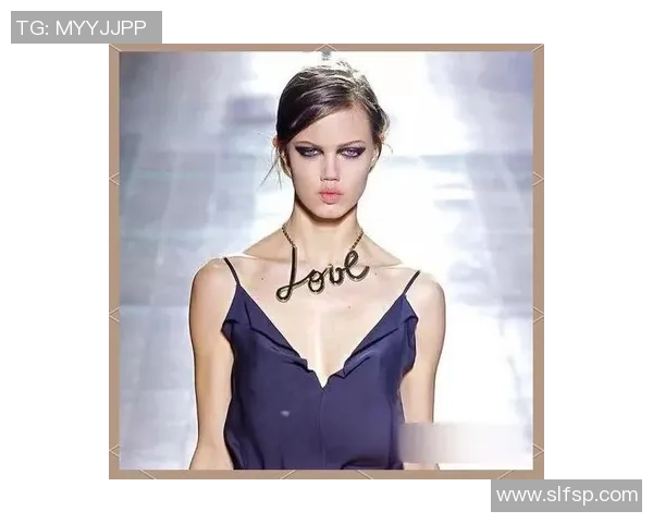 足球明星专属定制珠宝设计展现奢华与个性魅力 足球明星专属定制珠宝设计展现奢华与个性魅力