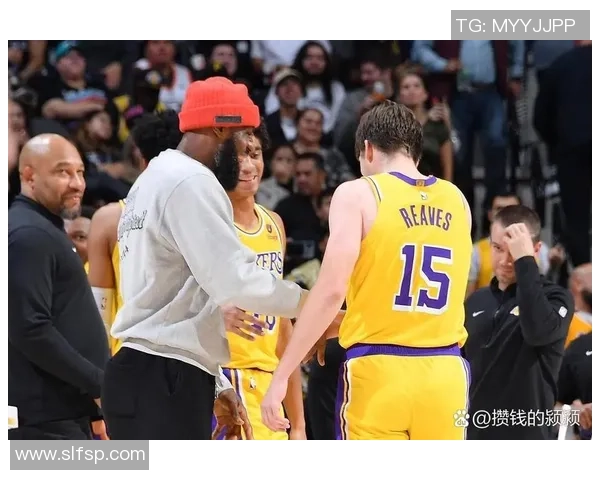 重庆篮球队逆袭之路揭秘:从低谷到巅峰的奋斗与荣耀 重庆篮球队逆袭之路揭秘:从低谷到巅峰的奋斗与荣耀