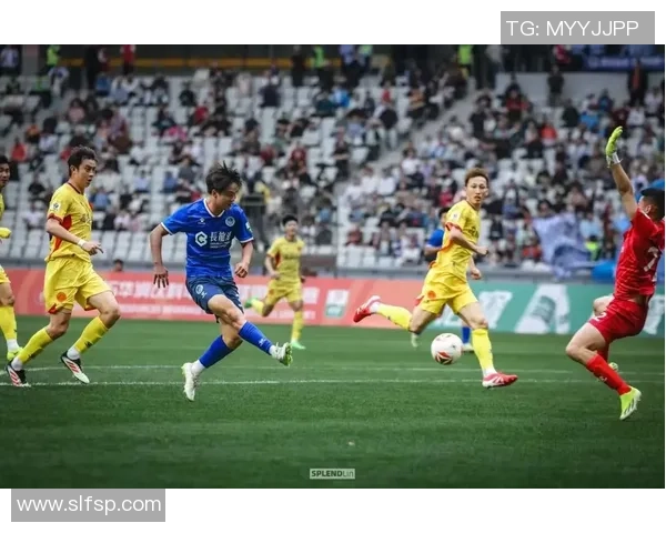 足球热议：深圳足球队的实力争议